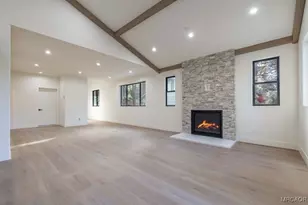 225 E Aeroplane Blvd, Big Bear City, CA 92314 - Photo 7