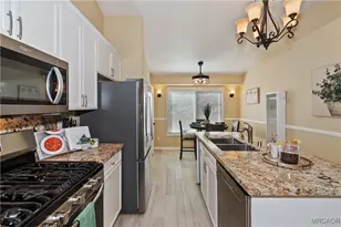 142 Leonard Ln, Sugarloaf, CA 92386 - Photo 11