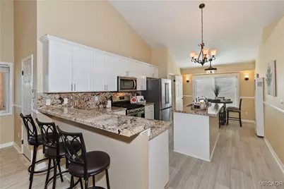 142 Leonard Lane, Sugarloaf, CA 92386 - Photo 7