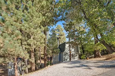 683 Orange Avenue, Sugarloaf, CA 92386 - Photo 33