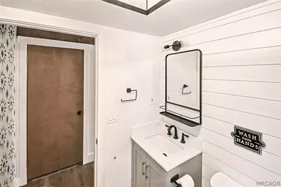 683 Orange Avenue, Sugarloaf, CA 92386 - Photo 19