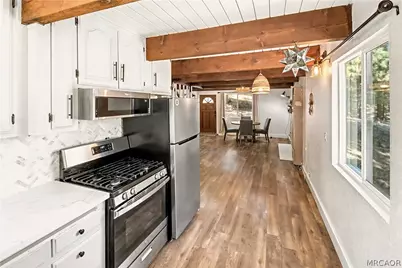 683 Orange Avenue, Sugarloaf, CA 92386 - Photo 27