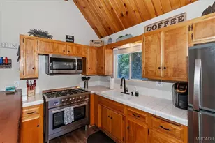 642 Villa Grove Ave, Big Bear City, CA 92314 - Photo 33