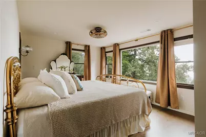 22771 Crest Forest Drive, Crestline, CA 92325 - Photo 11