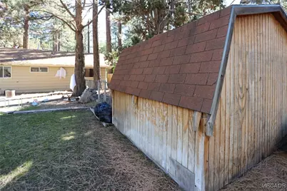 937 Michael Avenue, Big Bear City, CA 92314 - Photo 27