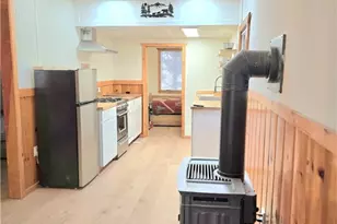 740 Oriole Dr, Big Bear Lake, CA 92315 - Photo 17