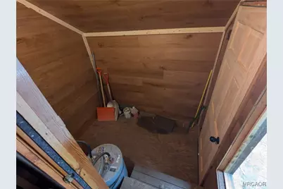 740 Oriole Drive, Big Bear Lake, CA 92315 - Photo 25