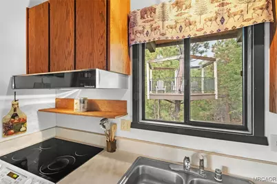 1281 Sand Canyon Court, Big Bear Lake, CA 92315 - Photo 11