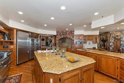 848 Jeffries Road, Big Bear Lake, CA 92315 - Photo 11