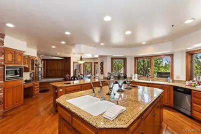 848 Jeffries Road, Big Bear Lake, CA 92315 - Photo 17