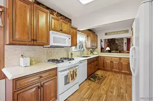 361 Sites Way, Big Bear City, CA 92314 - Photo 5