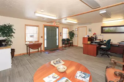 41067 Big Bear Boulevard, Big Bear Lake, CA 92315 - Photo 11