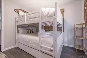 39470 N Shore Dr, Fawnskin, CA 92333 - Photo 17