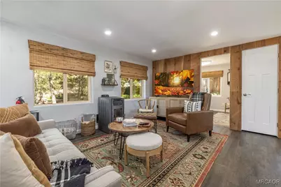 39470 North Shore Drive, Fawnskin, CA 92333 - Photo 5