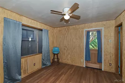 402 Highland Lane, Sugarloaf, CA 92386 - Photo 21