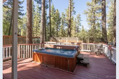 405 Sugarloaf Boulevard, Big Bear City, CA 92314 - Photo 31