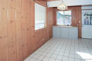 1092 Dumas Ln, Big Bear City, CA 92314 - Photo 9