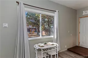 811 Leonard Ln, Sugarloaf, CA 92386 - Photo 19