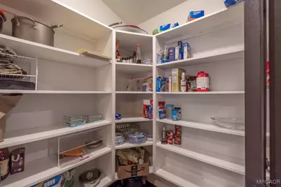 1605 Shenandoah Way, Big Bear City, CA 92314 - Photo 17