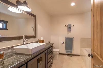 1605 Shenandoah Way, Big Bear City, CA 92314 - Photo 27