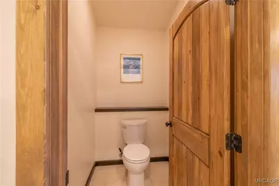 1605 Shenandoah Way, Big Bear City, CA 92314 - Photo 23