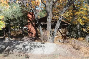 1120 Villa Grove Ave, Big Bear Lake, CA 92315 - Photo 11