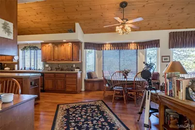 26329 Spyglass Drive, Lake Arrowhead, CA 92352 - Photo 11