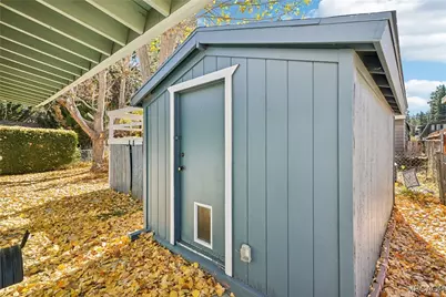 1026 W Country Club Boulevard, Big Bear City, CA 92314 - Photo 23