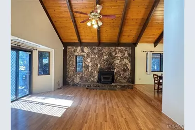 31120 Mountain Oak Drive, Running Springs, CA 92382 - Photo 13