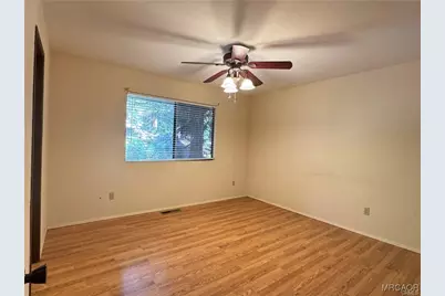 31120 Mountain Oak Drive, Running Springs, CA 92382 - Photo 29