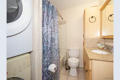 335 W Sherwood Boulevard, Big Bear City, CA 92314 - Photo 11