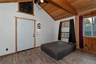 305 Wabash Ln, Sugarloaf, CA 92386 - Photo 5