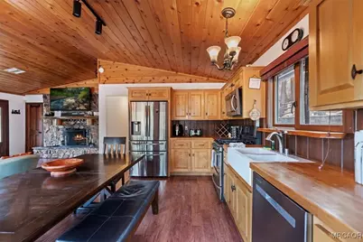 432 Temple Lane, Big Bear Lake, CA 92315 - Photo 11