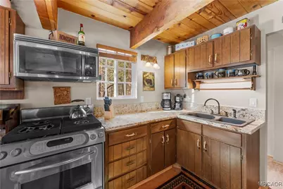 1289 Canyon Road, Fawnskin, CA 92333 - Photo 7