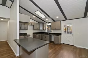 42736 Tannenbaum Platz, Big Bear Lake, CA 92315 - Photo 11