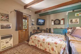 44185 Timron Ln, Sugarloaf, CA 92386 - Photo 27