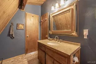 44185 Timron Ln, Sugarloaf, CA 92386 - Photo 19