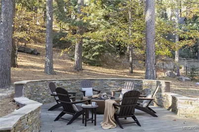 572 Brentwood Drive, Lake Arrowhead, CA 92352 - Photo 19