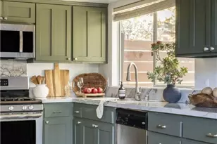 572 Brentwood Dr, Lake Arrowhead, CA 92352 - Photo 7