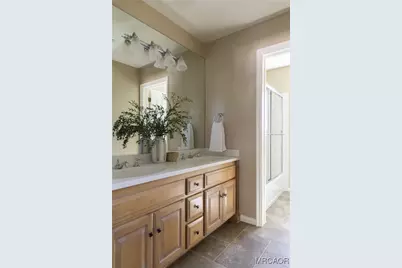 1010 Black Oaks Drive, Lake Arrowhead, CA 92352 - Photo 17