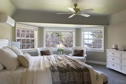 1010 Black Oaks Drive, Lake Arrowhead, CA 92352 - Photo 13