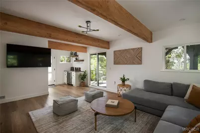 1340 Yosemite Drive, Lake Arrowhead, CA 92352 - Photo 19