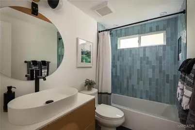 1340 Yosemite Drive, Lake Arrowhead, CA 92352 - Photo 11