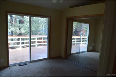 1115 Elmwood Place, Big Bear City, CA 92314 - Photo 7