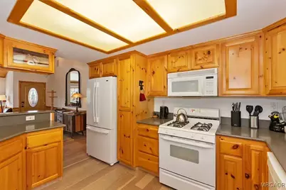 42369 Eagle Ridge Drive, Big Bear Lake, CA 92315 - Photo 17