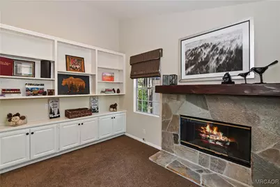 244 Corona Circle, Lake Arrowhead, CA 92352 - Photo 21