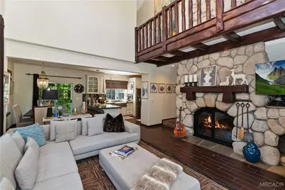 244 Corona Circle, Lake Arrowhead, CA 92352 - Photo 5