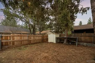 858 Norwood Ln, Big Bear City, CA 92314 - Photo 17