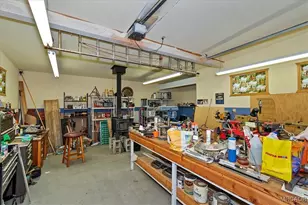 40226 Guinan Ln, Big Bear Lake, CA 92315 - Photo 33