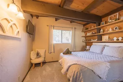 764 Panamint Mountain Drive, Big Bear City, CA 92314 - Photo 31